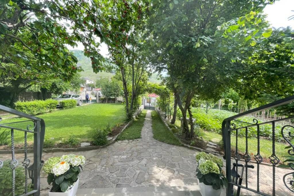 Bujtina Cakuli, Rehove - Erseke Villa Dış mekan fotoğraf